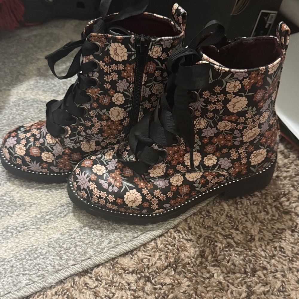 Self Esteem Floral Black Lace-Up Boots